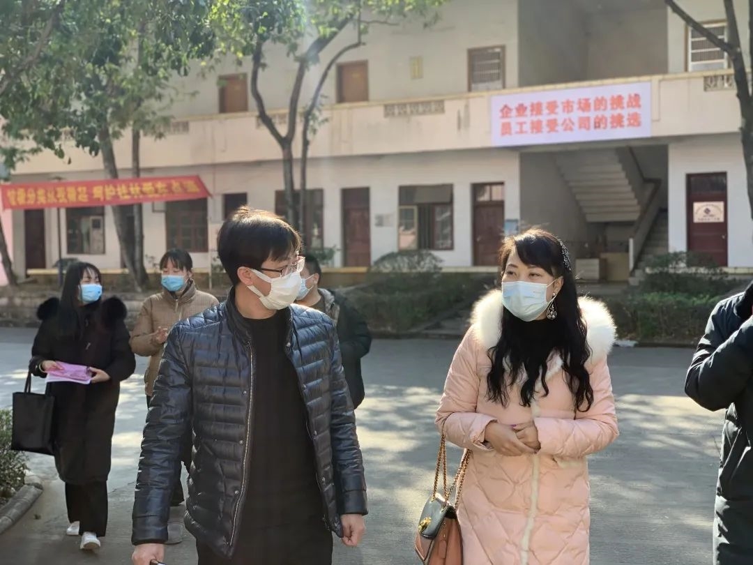 桂林市工信局領(lǐng)導(dǎo)到桂北機器進(jìn)行走訪調(diào)研工作